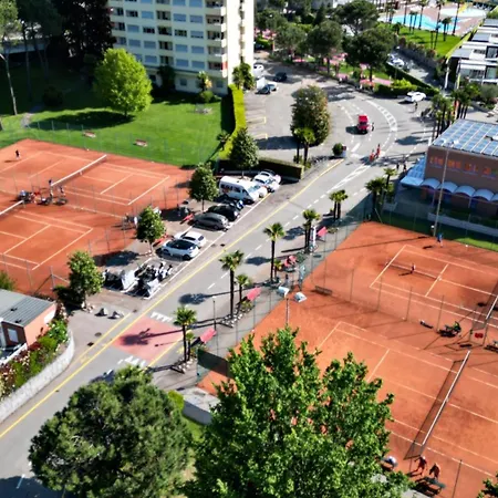 Camping Campofelice Village 5*