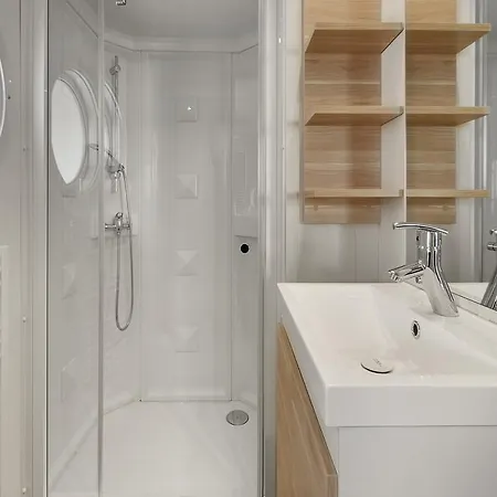 Kemp Campofelice Village