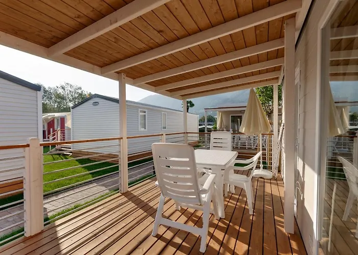 Kemp Campofelice Village