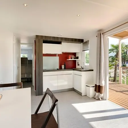 Camping Campofelice Village